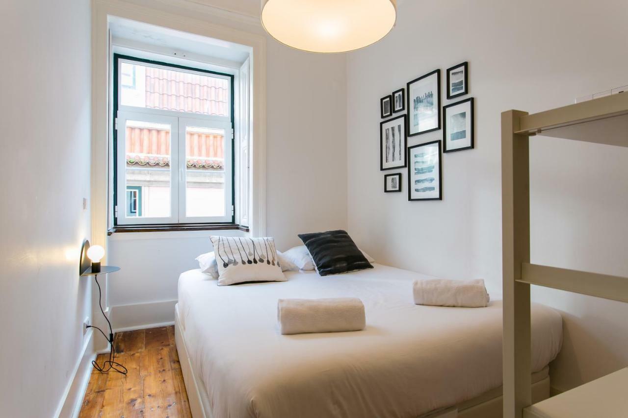 Joivy Splendid 2Br Flat In Bairro Alto, Nearby Luis De Camoes Square Apartment Lisboa Ngoại thất bức ảnh