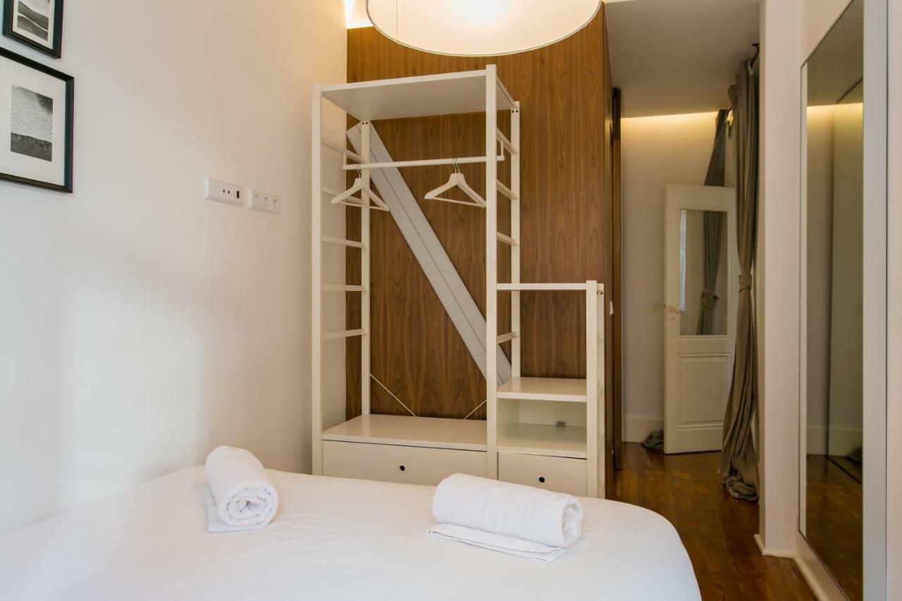 Joivy Splendid 2Br Flat In Bairro Alto, Nearby Luis De Camoes Square Apartment Lisboa Ngoại thất bức ảnh